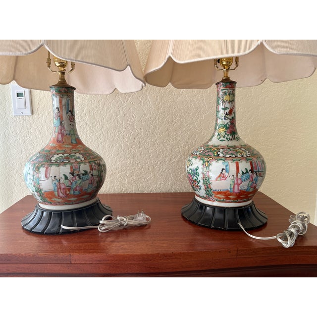 Asian Mid 20th Century Famille Rose Lamps - A Pair For Sale - Image 3 of 15