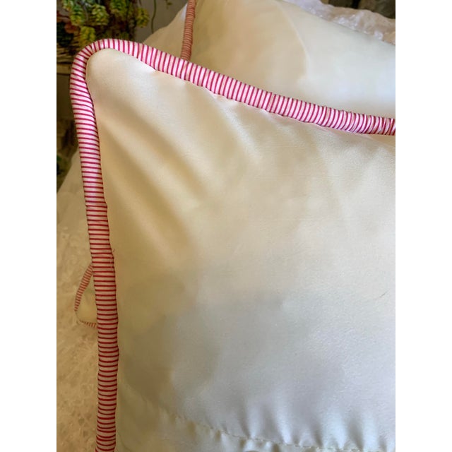 Vintage Pair of Pink & White Rose Hand-Embroidered Decorative Pillows For Sale - Image 10 of 12