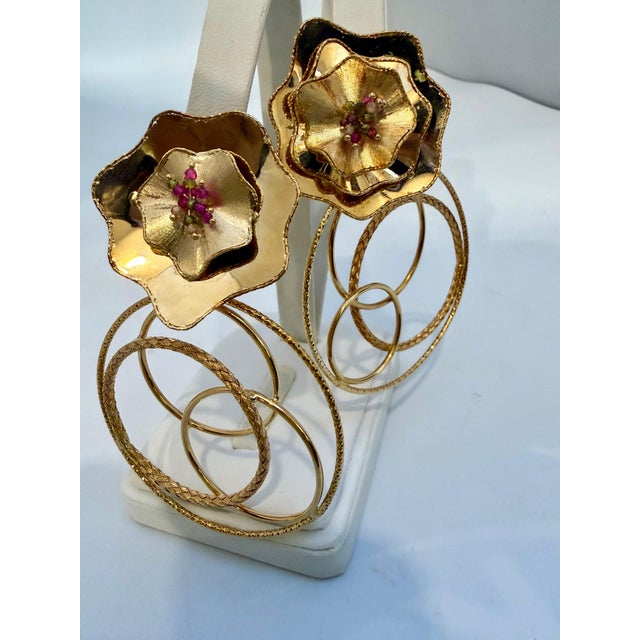 2020s 18 Kt Yellow Gold 31.5 Gm Dangling Earrings, 4 Hoop Flower Earring For Sale - Image 5 of 8