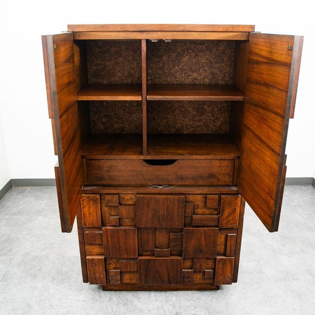 1960s Mid Century Modern Dresser Highboy Lane Mosaic Pueblo Brutalist 5 Drawer Wood For Sale - Image 5 of 13