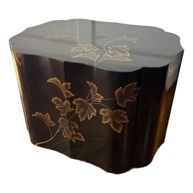 Late 20th Century Asian Style Black and Gilt-Lacquered Side Table For Sale