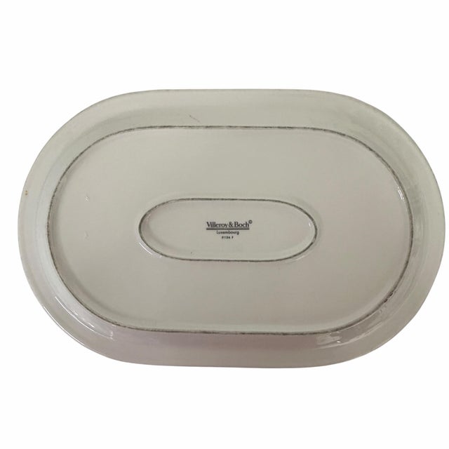 Vintage Villeroy & Boch platter “French Garden Vienne. White center surrounded by green leaf border on a pale yellow...
