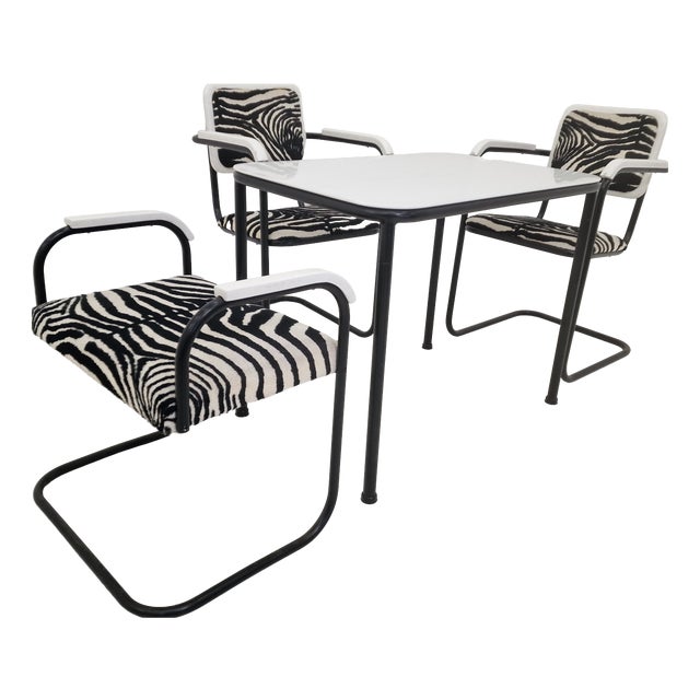 Bauhaus-Style Cantilever Dining Set in Steel, 1970s, Set of 4 For Sale
