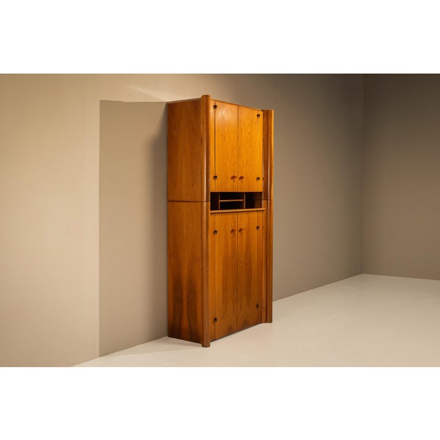 Bernini Mod. Scuderia Highboard in Walnut by Scarpa for Bernini, Italy, 1970s For Sale - Image 4 of 13