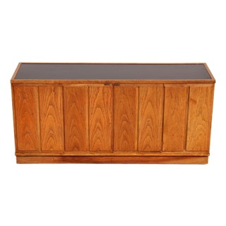 Mid-Century Modern Credenza Sideboard, Circa 1970s, American Modern Style With Black Laminate Top For Sale