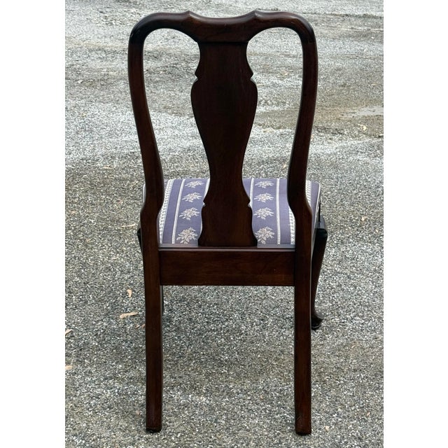 Ethan Allen Vintage Ethan Allen Queen Anne Dining Chairs - Set of 4 For Sale - Image 4 of 12