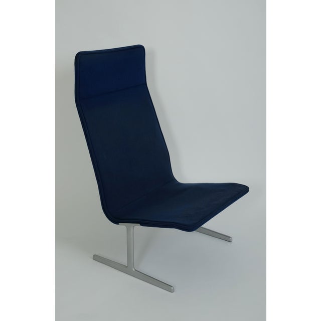 Blue Vintage Lounge Chair and Ottoman by Dieter Rams for Vitsoe, 1970s, Set of 2 For Sale - Image 8 of 18