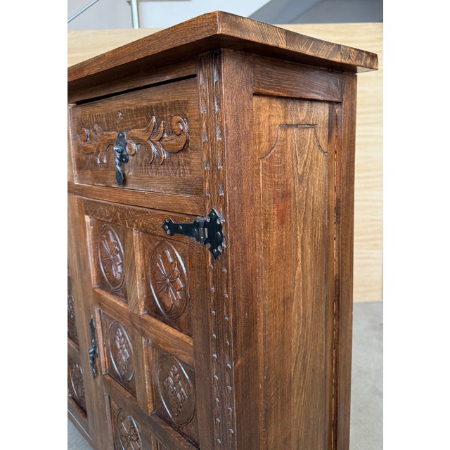 Wood Early 20th Century Spanish Baroque Carved Walnut Tuscan Three Drawers Credenza or Buffet For Sale - Image 7 of 13