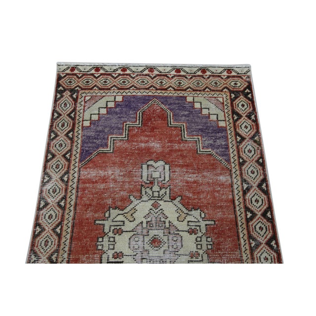 Vintage Turkish Rug 2'9" x 9'8" For Sale - Image 4 of 6