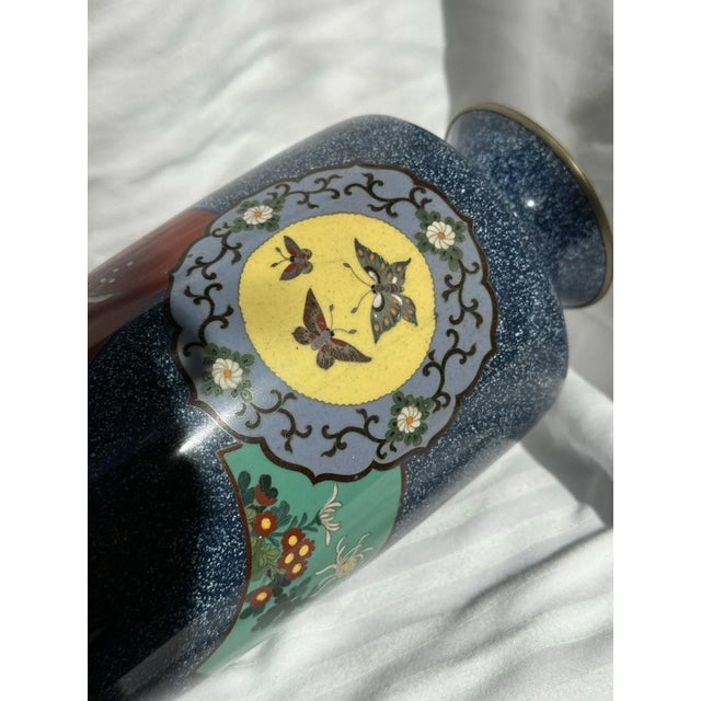 20th Century Japanese Cloisonne Enamel Vase Speckled Blue Ground Butterflies Floral Motifs For Sale - Image 14 of 15