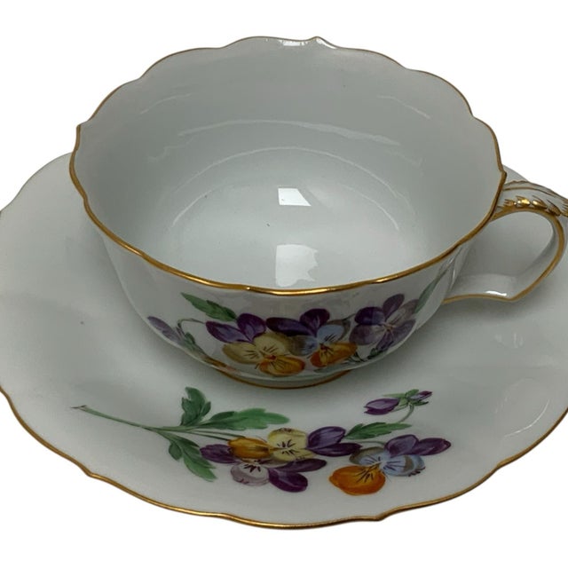 Vintage Rare Meissen Pfeiffer Period 25-Piece Multi-Floral Botanical Coffee & Dessert Service First Quality C1924-1934 For Sale In Palm Springs - Image 6 of 12