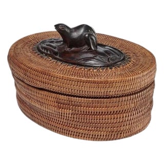 Vintage Iris Apfel Owned Indonesian Wicker Basket Box With Carved Wood Frog For Sale