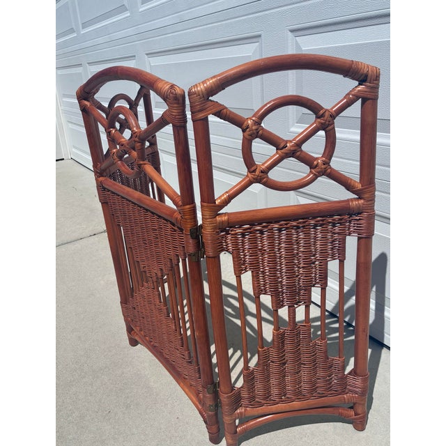 1940's Bamboo and Rattan Woven Wicker Folding 3 Panel Fireplace Screen For Sale - Image 9 of 12