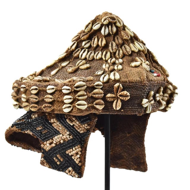 Early 20th Century Kuba Royal King's Hat For Sale - Image 4 of 7