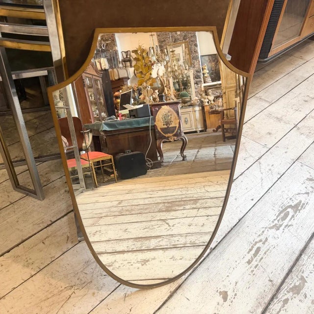 1950s Gio Ponti Style Mid-Century Modern Brass Shield Italian Wall Mirror For Sale - Image 12 of 14