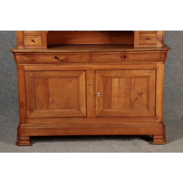 Antique Biedermeier Cabinet in Cherry, 1830 For Sale - Image 18 of 18