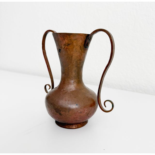 Rustic European Antique Arts & Crafts Copper Vase With Scrolled Handles For Sale - Image 3 of 8