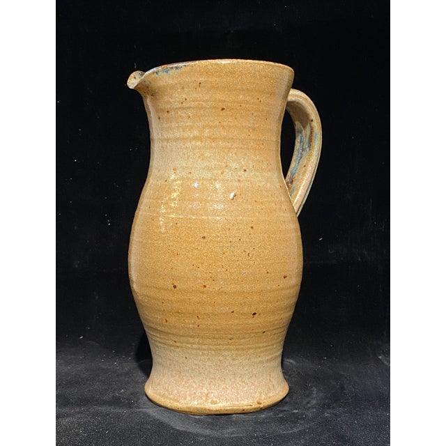 The monks of the Benedictine Abbey of Fontgombault produce glazed pottery. 1948 saw the arrival of monks from the Order of...