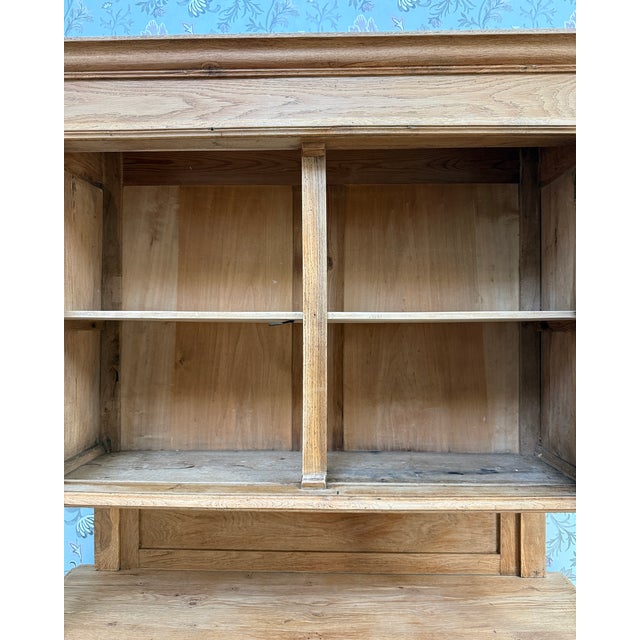 Antique Two-Piece Cupboard in Oak, 1890s For Sale - Image 6 of 12