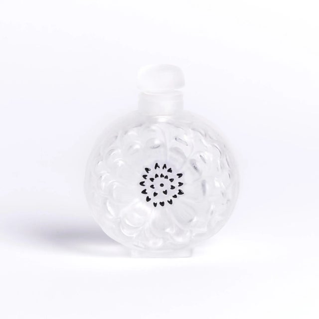 Glass Early 20th Century Lalique Dahlia Perfume Bottle For Sale - Image 7 of 10