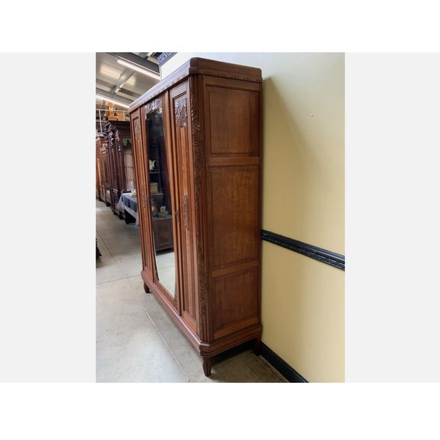 1930s Antique Art Deco Wardrobe, 1930 For Sale - Image 5 of 12