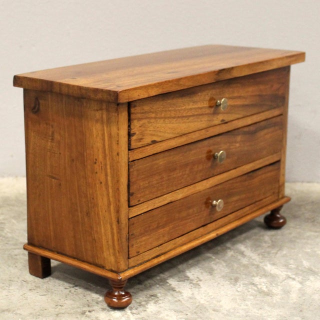 19th Century Miniature of a Walnut Chest of Drawers, Italy For Sale - Image 3 of 10