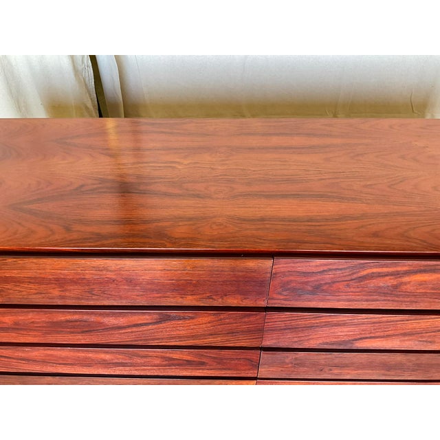 Mid-Century Modern Arne Wahl Iversen for Vinde Mobelfabrik Mid Century Rosewood Dresser For Sale - Image 3 of 18