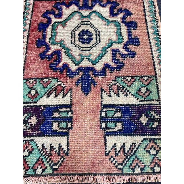Contemporary Turkish Yastik Rug 1'6" x 2'8" For Sale - Image 3 of 5
