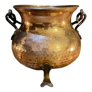 Early 20th Century Hammered Copper Cauldron From France For Sale