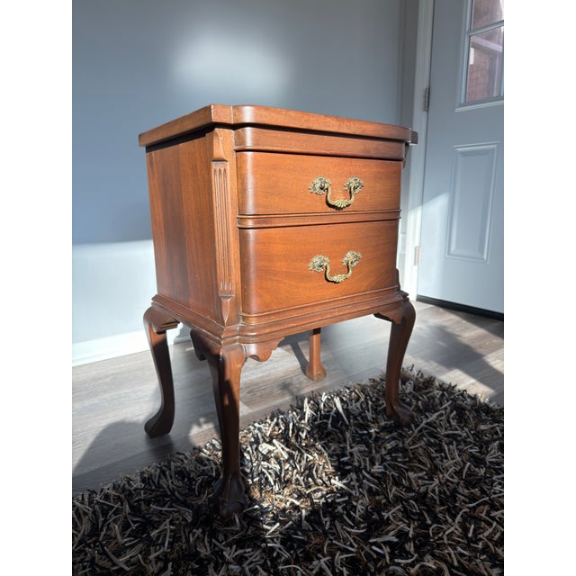 Wood 1940s Ritter// Georgetown Galleries Solid Mahogany Traditional Style Two Drawer Night Stand For Sale - Image 7 of 9