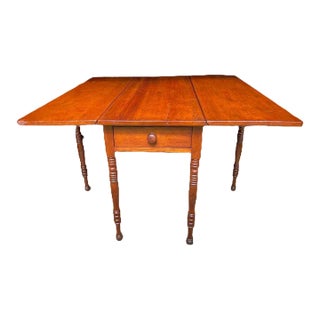 Federal Style Solid Cherry Drop-Leaf Table 19th Century For Sale