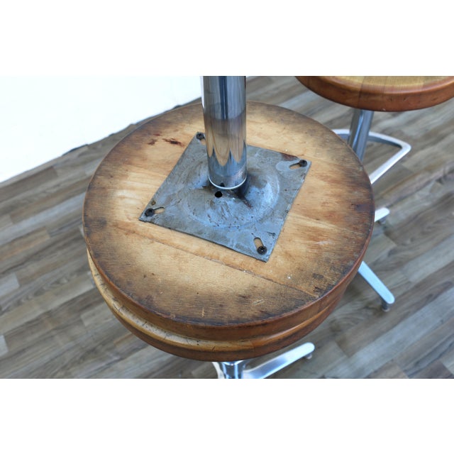 Set of 3 Mid-Century Modern Butcher Block & Chrome Swivel Bar Stools, 1970s For Sale - Image 15 of 18