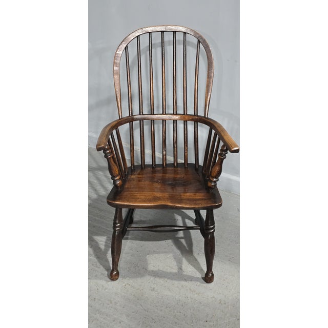 A very nice stick back elm Windsor chair, turned legs, in good overall condition with a lovely colour. 38.5" high 22" wide...