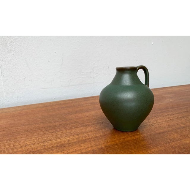Minimalist German Carafe Vase by Hildegard and Peter Delius for Hamelner Töpferei, 1960s For Sale - Image 14 of 18