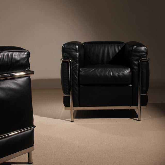 Metal LC2 Armchairs by Le Corbusier, P. Jeanneret, C. Perriand for Cassina, Italy, 1928, Set of 2 For Sale - Image 7 of 18