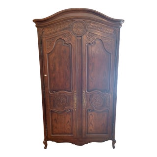 1900s Traditional Style Henredon Armoire For Sale