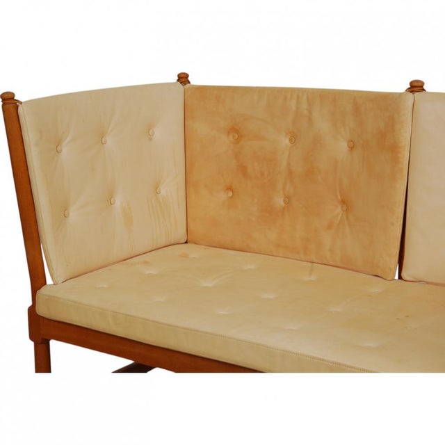 Spoke-Back Sofa in Natural Leather by Børge Mogensen, 1980s For Sale - Image 11 of 18