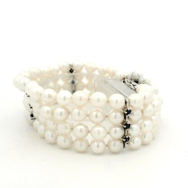 Vintage Retro Multi-Strand Pearl and Sapphire 14k White Gold Bracelet For Sale - Image 4 of 15