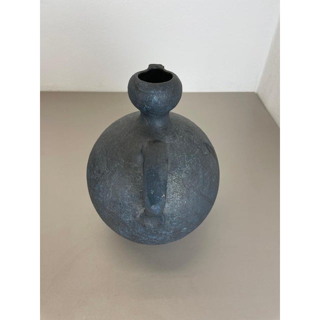 German Ceramic Studio Pottery Object from Gerhard Liebenthron, 1981 For Sale - Image 4 of 18