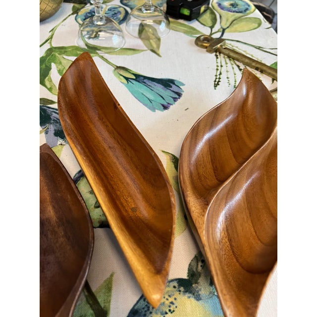 1970s Wooden Leaf Bowls - Set of 3 For Sale - Image 4 of 7