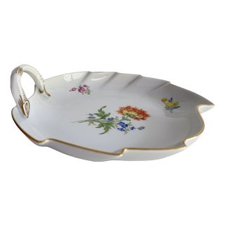 Leaf-Shaped Bowl with Floral Bouquet, Scattered Flowers and Gilt Rim from Meissen, 1990s For Sale