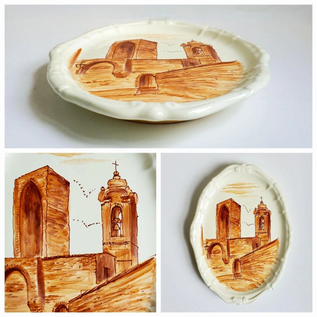 Vintage Italian Faience Platter With Scalloped Edge and Village Scene For Sale - Image 12 of 12