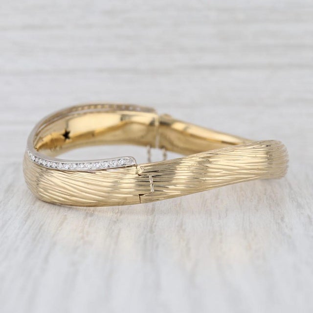 Metal Roberto Coin Elephant Collection 0.50ctw Diamond Bangle Bracelet 18k Yellow Gold For Sale - Image 7 of 7