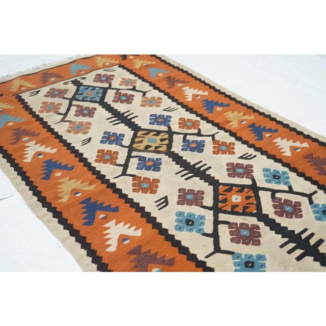 Vintage Kilim Rug 2'5'' x 4'5'' For Sale In New York - Image 6 of 9