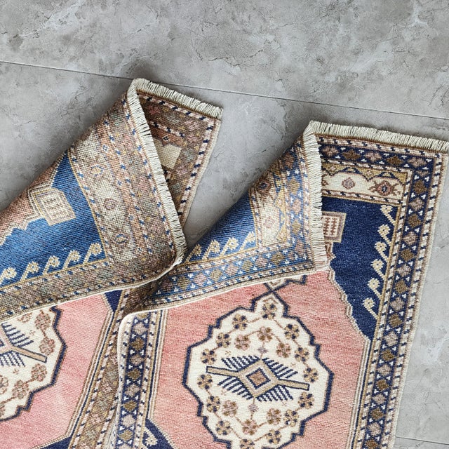 1960s Traditional Handwoven Turkish Oushak Wool Bath Mats - a Pair For Sale - Image 11 of 11