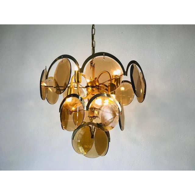Midcentury Three-Tier Brass and Glass Chandelier by Vistosi, 1960s For Sale - Image 6 of 13