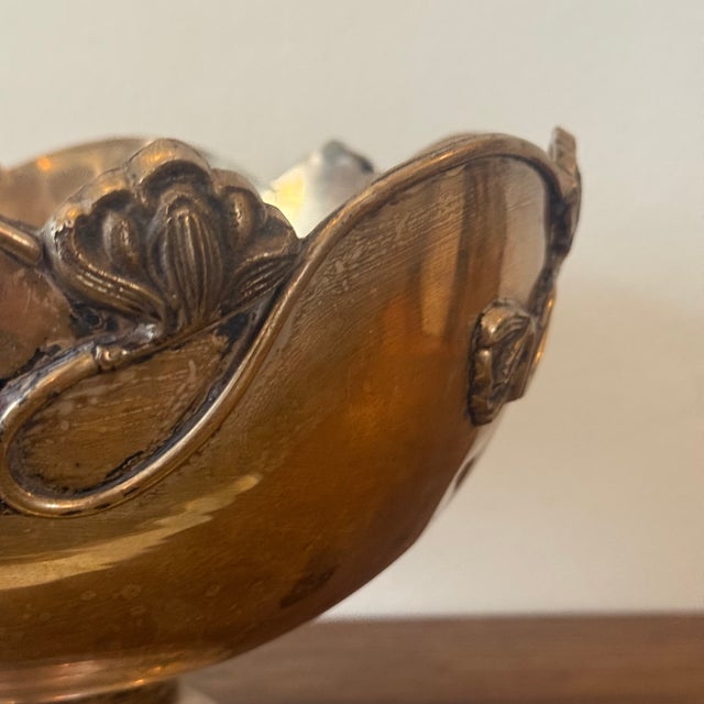 Art Nouveau Vintage French Art Nouveau Silverplate Champagne Cooler / Pedestal Bowl With Scalloped Edge For Sale - Image 3 of 5