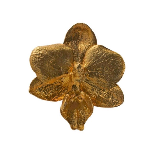 Marc Quinn 18k Large Gold Orchid Ring Measurements: Ring size 7, ring top is 38mm x 37mm Hallmarked: MQ PE 750 Weight: 26...