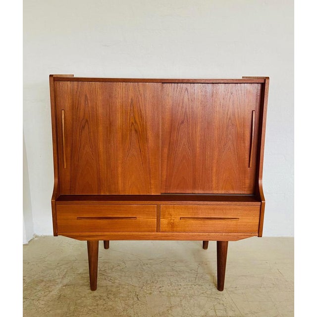 Vintage retro danish mid-century teak bar -cabinet by royal board 1960,s a superb danish modern bar cabinet from the...