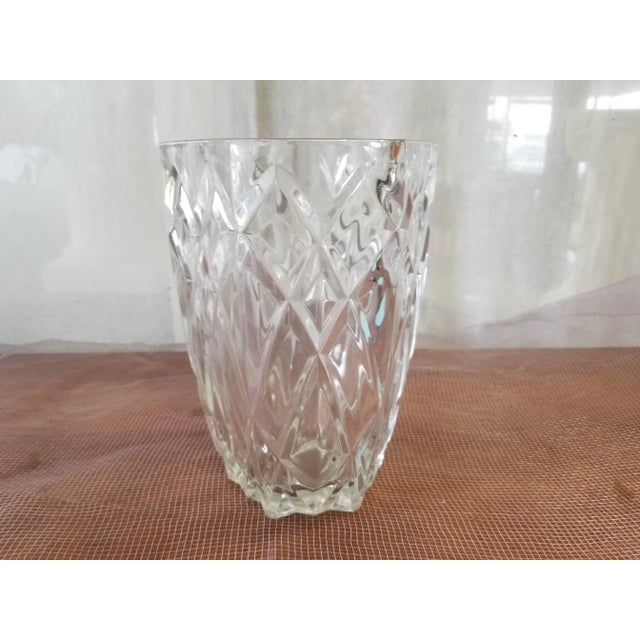 Late 20th Century French Crystal Vase For Sale - Image 4 of 7